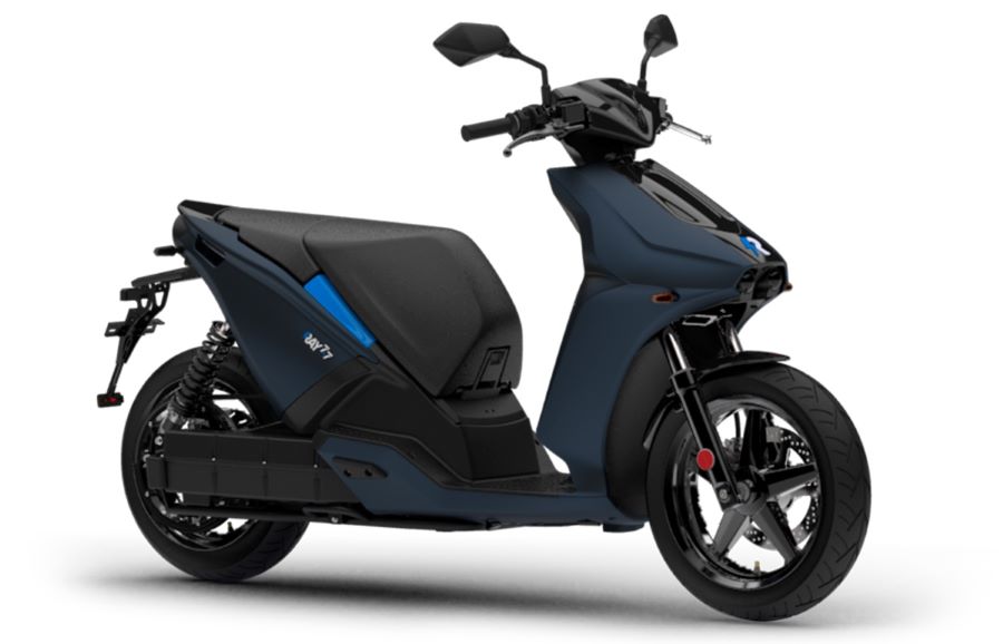 Vista lateral derecha de un scooter RAY 7.7