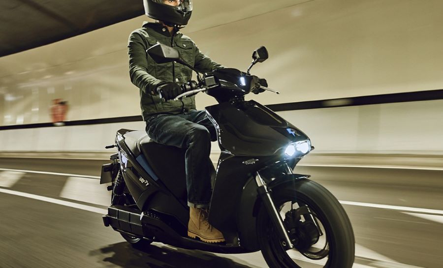 RAY 7.7: scooter eléctrico español con 150 km de autonomía