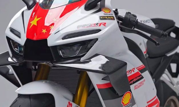 ZXMoto 820RR-RS: la tricilíndrica china lista para Supersport 2026