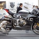 el prototipo de la CFMoto SR-RR V4 exhibido en el EICMA 2025