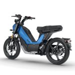 Peugeot 103 eléctrica: el regreso del Vespino francés Vista lateral izquierda de una Peugeot 103 eléctrica azul