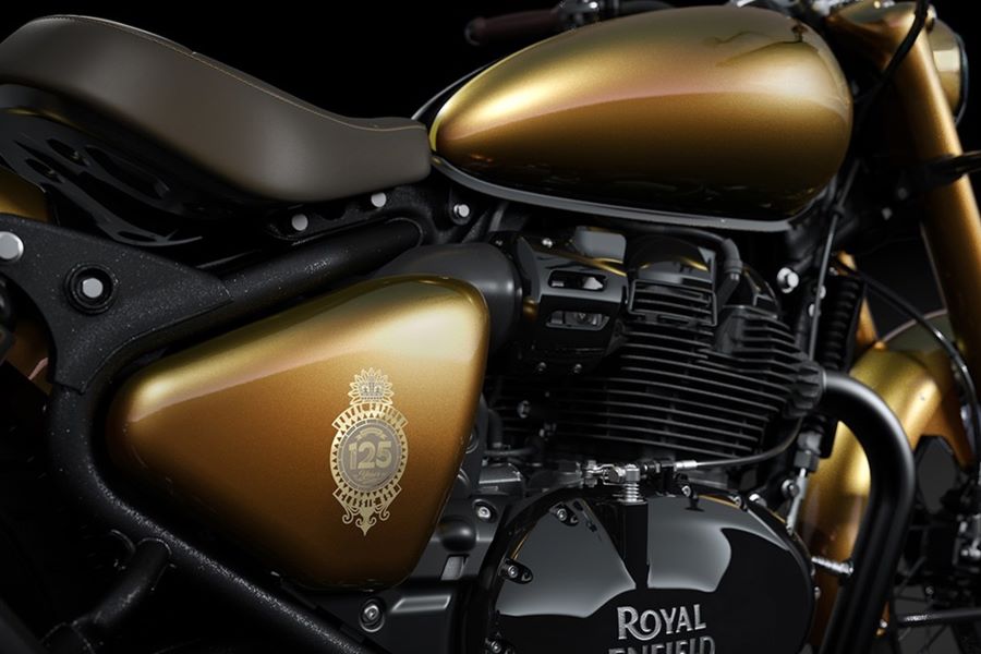 Royal Enfield Classic 650 Edición Especial, 125 años en una moto Visa lateral del motor de una Royal Enfield Classic 650 EE 125 aniversario