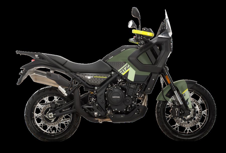 Vista lateral derecha de una moto Motori RTZ 500