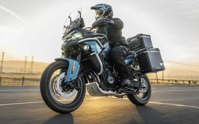 La CFMoto 800MT ES lleva la suspensión electrónica al límite