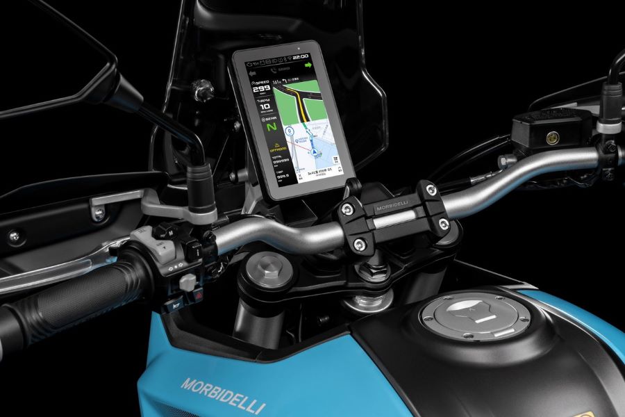 El trail medio se despabila con la Morbidelli T502XR Pantalla vertical de una moto Morbidelli T502XR