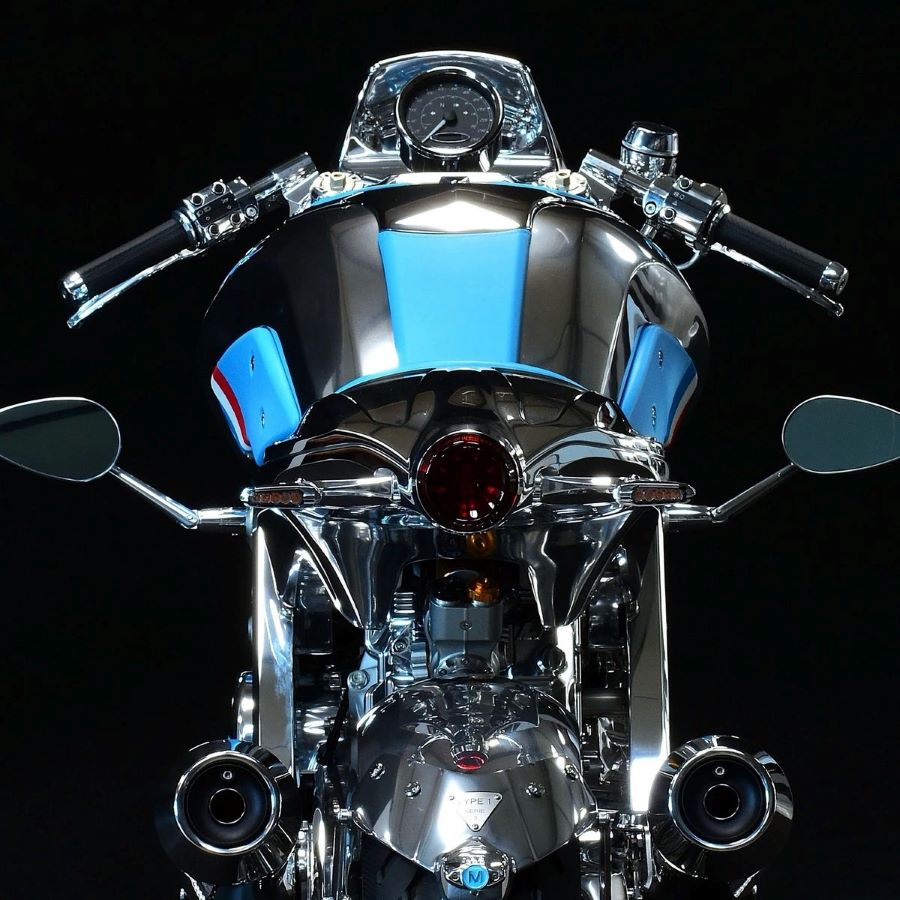 Vista trasera de una moto Midual Francaise