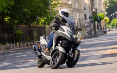 Yamaha Tricity 300 Airbag: seguridad inédita en scooters