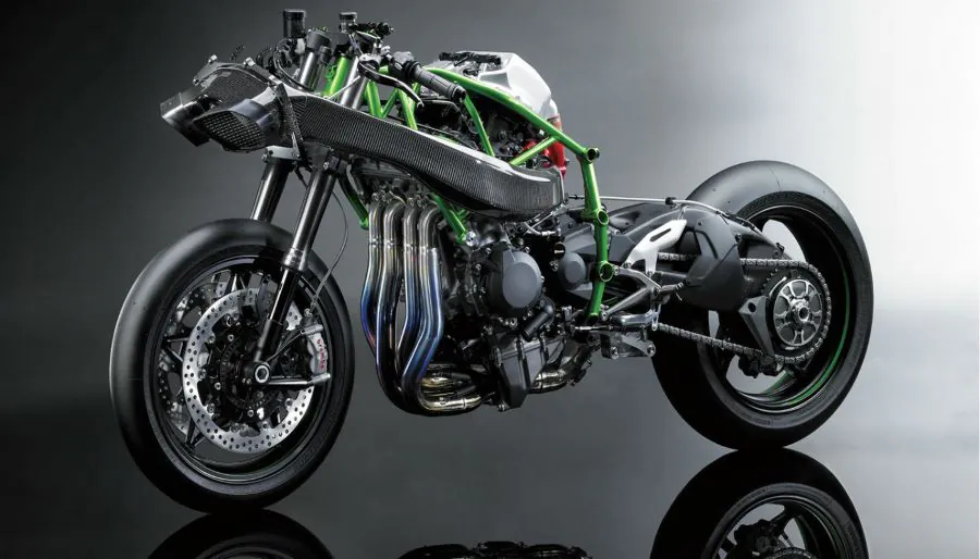 Un chasis tubular de una moto kawasaki al descubierto