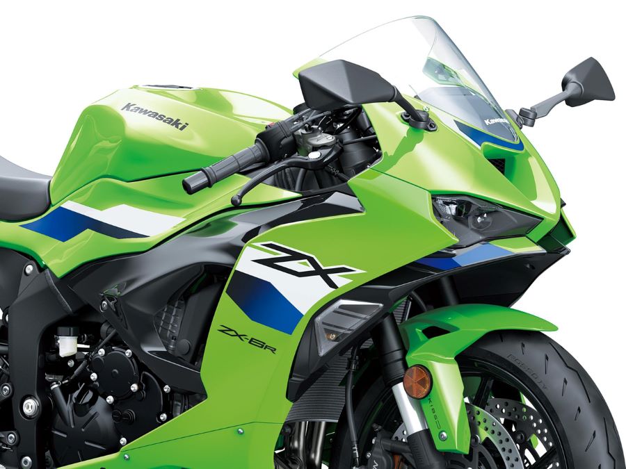 Parte delantera derecha de una Kawasaki Ninja ZX-6R 2026