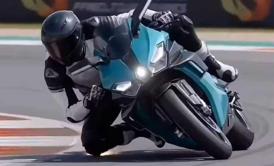 Guruma 1000 RR inaugura la era de la conducción predictiva Una moto Guruma 1000 RR en acción