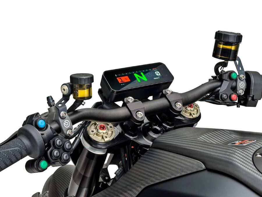 Mandos de una moto KTM 1390 Super Duke RR Track