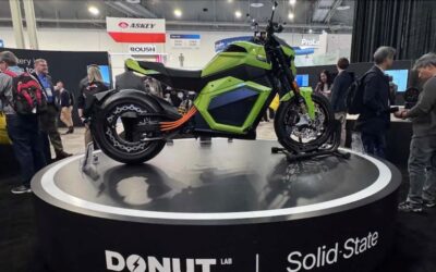 Batería de estado sólido en motos: entre pruebas y críticas