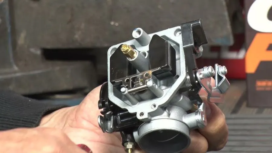 Carburador de moto con bomba de pique