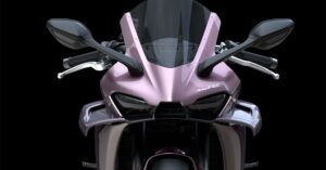Frontal de una moto KOVE 450RR Isla de Man