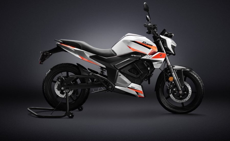 lateral derecho de una moto eléctrica Oben Rorr EVO