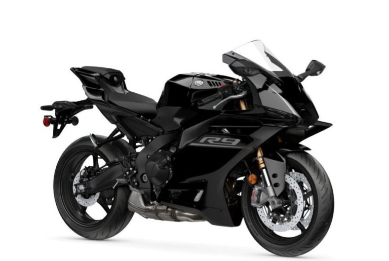 Yamaha R9 2027 negra