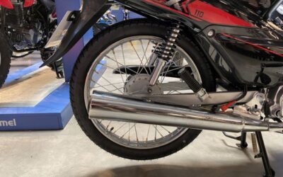 Cómo cambiar el escape de una moto 110 paso a paso