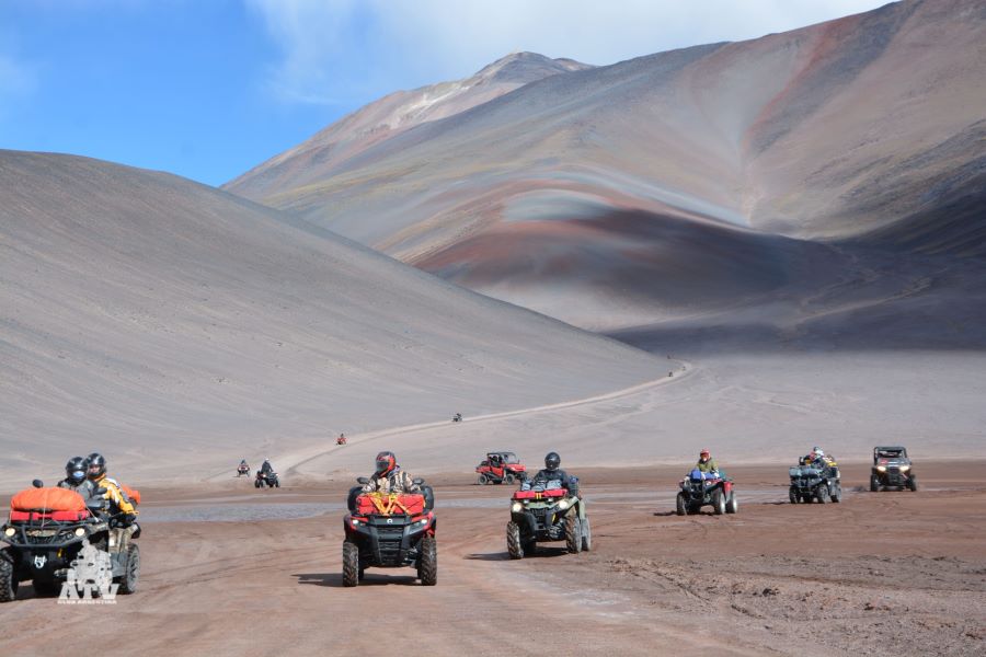ATV Club desafía la Salta más salvaje con 440 km solidarios Una travesía del ATV Club Argentina por la cordillera de Los Andes