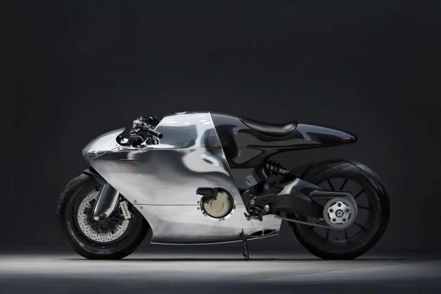 Lateral derecho de una Ducati 821 de Bandit9