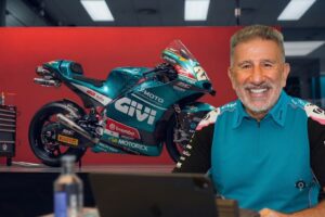 Una composición realizada con IA en la que aparecen Jorge Martínez Aspar y una moto de MotoGP de fondo