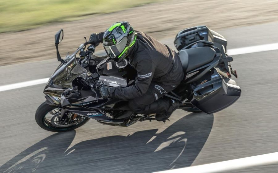 Kawasaki Ninja 1100SX: la sport-touring que no afloja