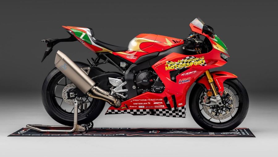 Honda Fireblade McGuinness: la exclusiva joya de 15 unidades Lateral derecho de la Honda Fireblade McGuinness