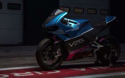 La moto de dos tiempos que la industria daba por extinguida