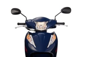 Frontal de una moto Honda Biz 110 azul