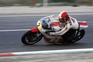 Giacomo Agostini en competencia