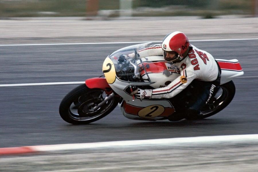 Giacomo Agostini en competencia