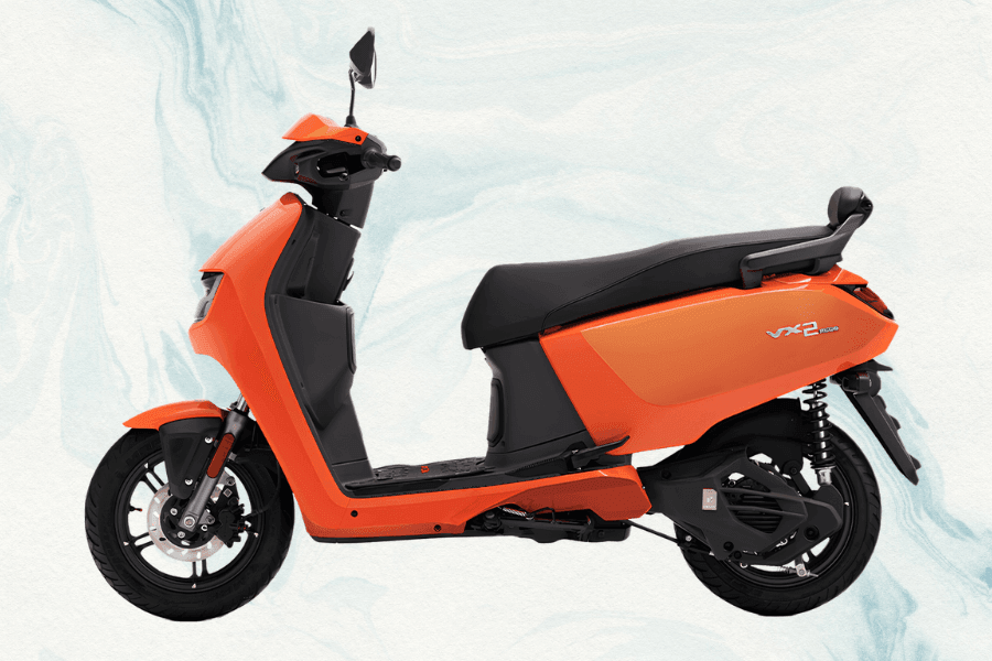 Lateral izquiedo de un scooter eléctrico Hero Vida VX2 Plus