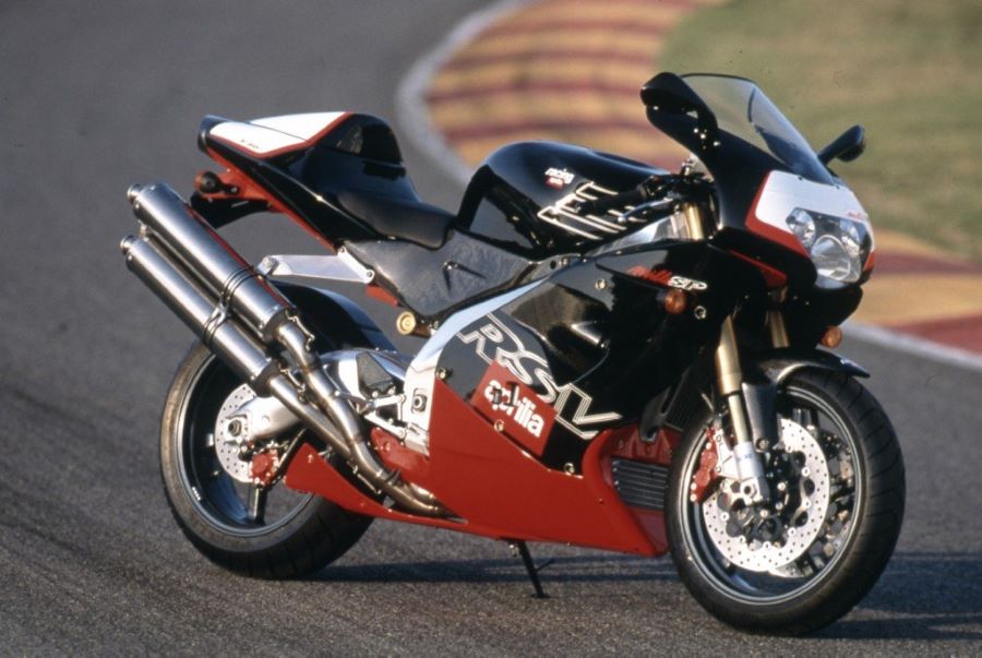 Una moto superbike Aprilia histórica