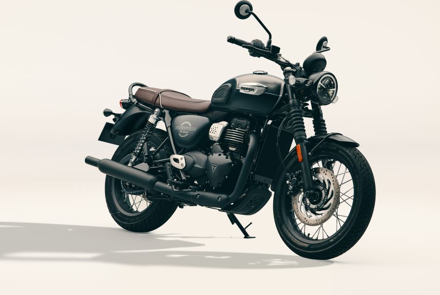 La Triumph Bonneville T40 baja de cilindrada sin perder aura Lateral derecho de una Triumph Bonneville T40 oscura