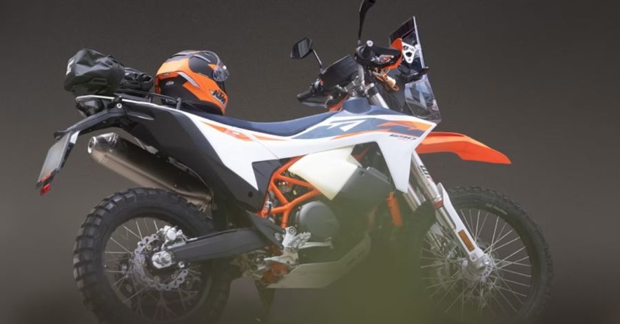 Lateral derecho de una KTM 690 Rally 2027