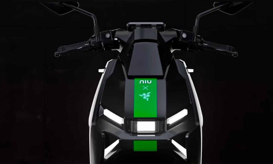 Frontal de una NIU FQiX 150 Razer